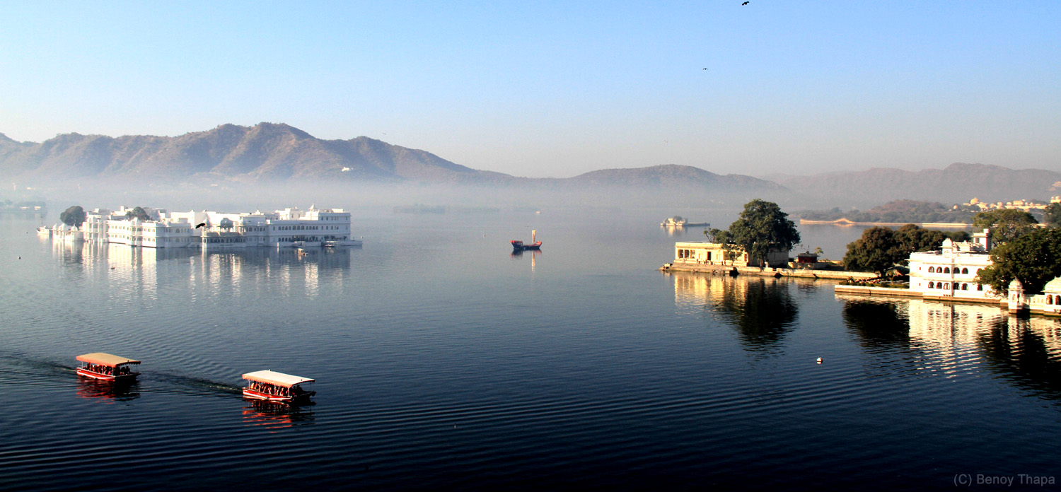 Taj Lake Palace, Udaipur. Photo © Benoy Thapa.